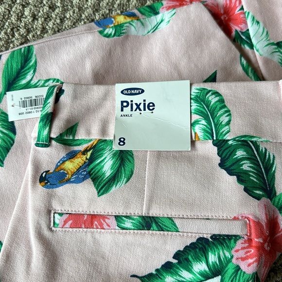 Women’s Pixie Pant size 8 - Picture 4 of 4